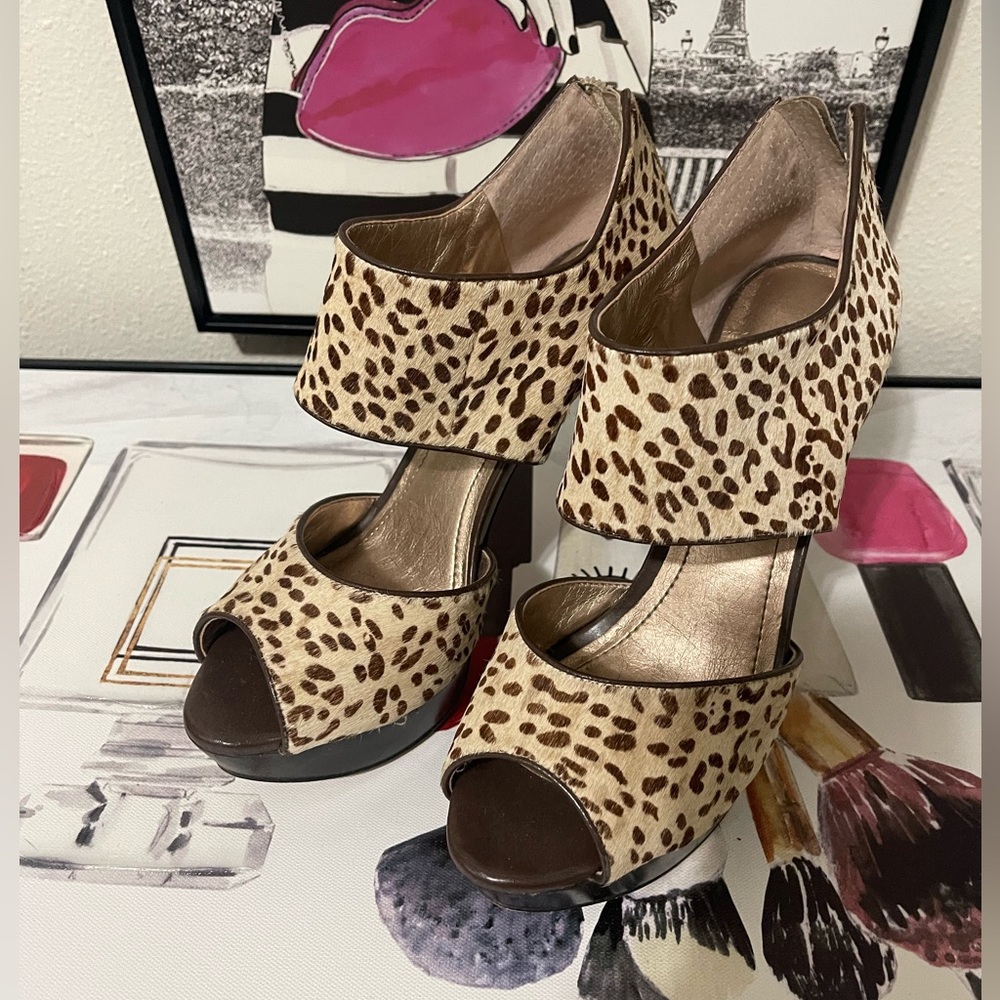 BCBGeneration, leopard print, platform heels 🔥